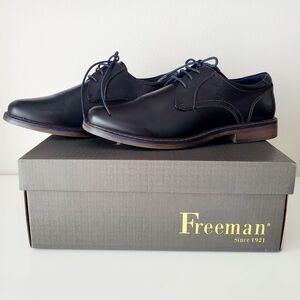 Freeman Ronan Black Leather Plain Toe Dress Shoes Mens Size 9 EUC